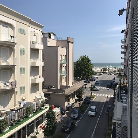 Hotel Losanna Rimini Eksteriør bilde