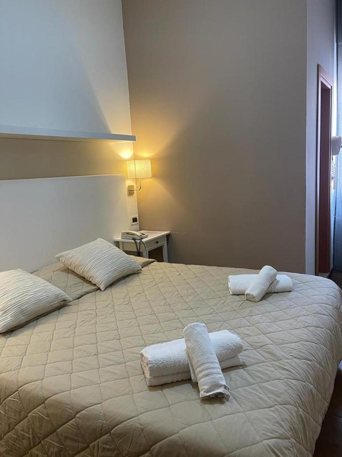 Hotel Losanna Rimini Eksteriør bilde