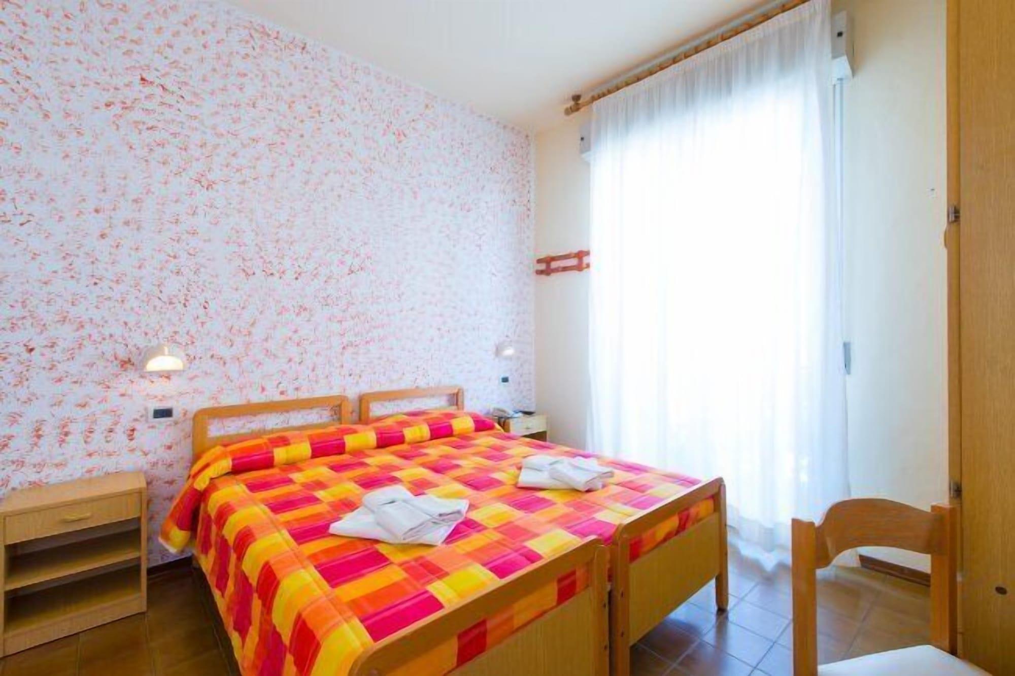 Hotel Losanna Rimini Eksteriør bilde
