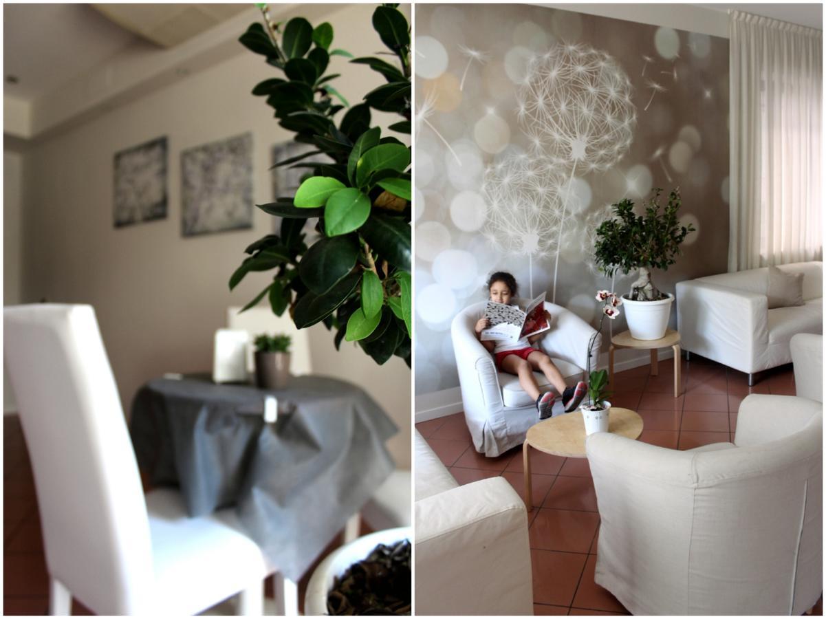 Hotel Losanna Rimini Eksteriør bilde