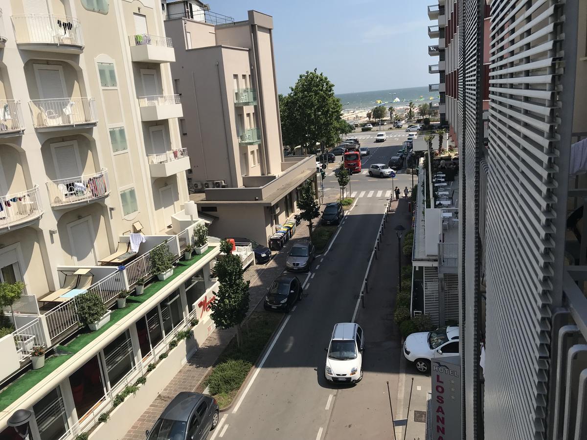 Hotel Losanna Rimini Eksteriør bilde